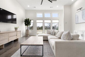 3231 Elihu St in Dallas, TX - Building Photo - Building Photo