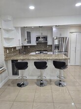 6395 SW 136th Ct in Miami, FL - Building Photo - Building Photo