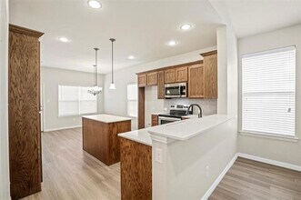 727 W Morton St in Denison, TX - Building Photo - Building Photo