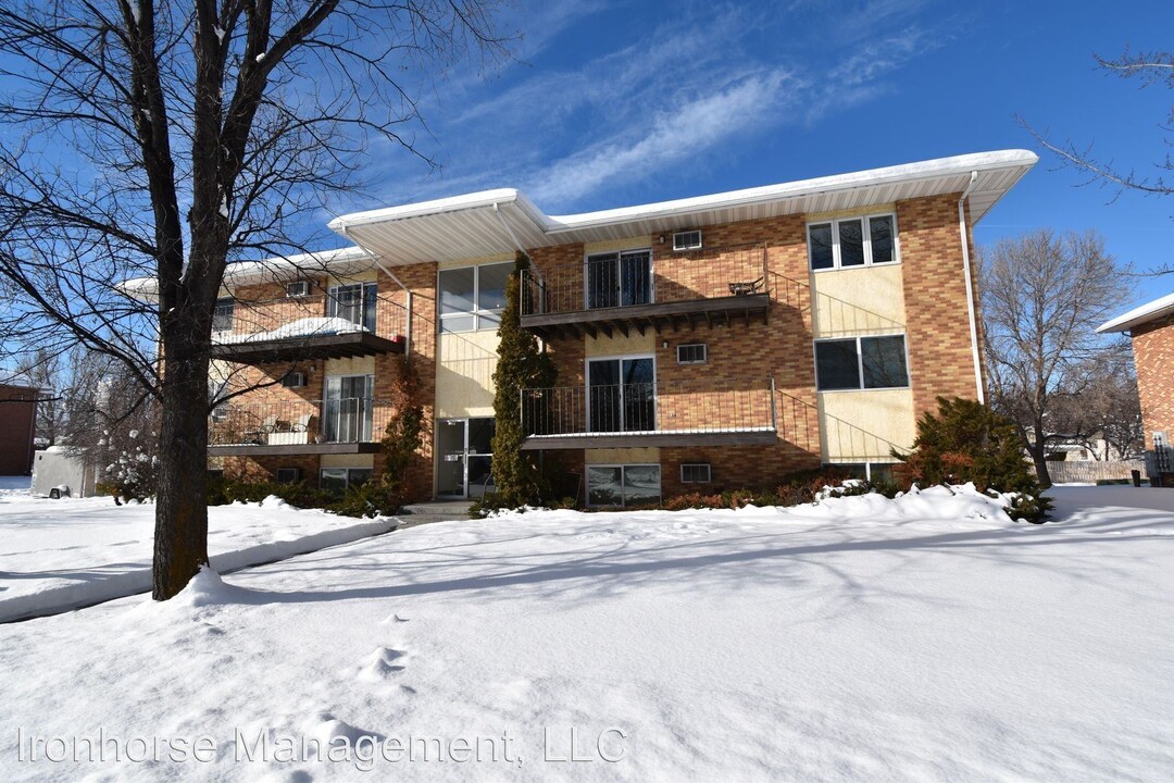 809 W Villard St in Bozeman, MT - Building Photo