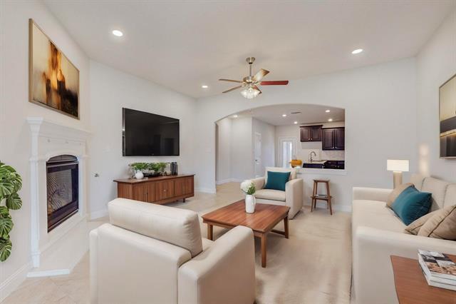 1004 Bluebird Way in Celina, TX - Building Photo