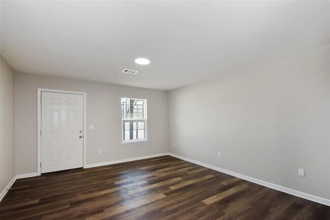 7905 Gold Star in Lumberton, TX - Building Photo - Building Photo