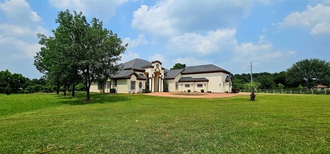 property at 943 High Meadow Ranch Dr