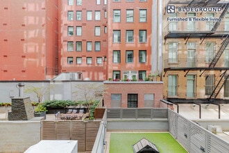 88 Leonard St in New York, NY - Building Photo - Building Photo