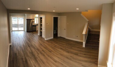 3 Sherman Circle, Unit 1 in Scarborough, ME - Building Photo - Building Photo