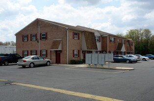 Malaga Villa Apartments in Franklinville, NJ - Building Photo