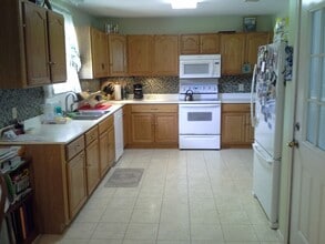 211 N Ridge Dr in Deridder, LA - Building Photo - Building Photo