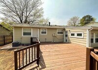 14995 E Columbia Dr photo'