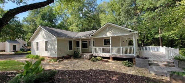 5210 Fairlake Ln in Glen Allen, VA - Building Photo - Building Photo