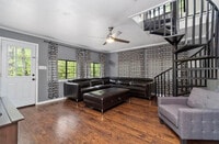 3128 Winding Way photo'
