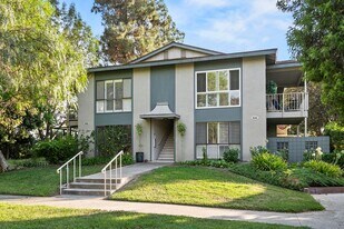 836 Ronda Sevilla in Laguna Woods, CA - Building Photo