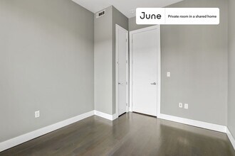 Private bedroom in 4 bed/2 bath Home in New York, NY - Foto de edificio - Building Photo