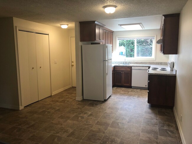3288 Alberta Ave NE in Salem, OR - Building Photo - Building Photo