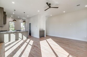 302 Foch St in Fort Worth, TX - Building Photo - Building Photo