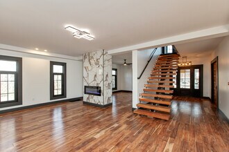 2828 N Illinois St in Indianapolis, IN - Foto de edificio - Building Photo