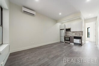 1159 St Johns Pl, Unit 4A in Brooklyn, NY - Building Photo - Building Photo