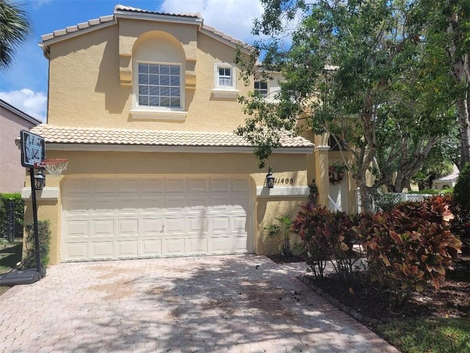 11405 NW 48th Ct in Coral Springs, FL - Building Photo