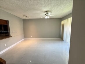 18332 NW 68th Ave in Hialeah, FL - Building Photo - Building Photo