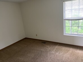 3054 Colony Ln in Springfield, OH - Building Photo - Building Photo