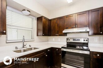 8765 56th St in Pinellas Park, FL - Building Photo - Building Photo