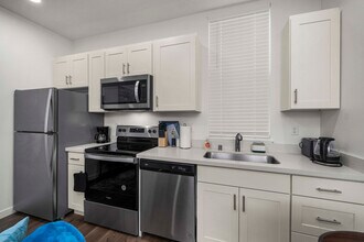 4502 S Puget Sound Ave in Tacoma, WA - Building Photo - Building Photo