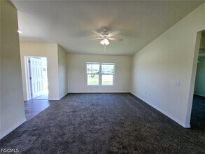 1117 Solar Ct in La Belle, FL - Building Photo - Building Photo