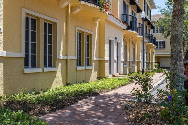 126 Beach Haven Ln in Tampa, FL - Building Photo - Building Photo