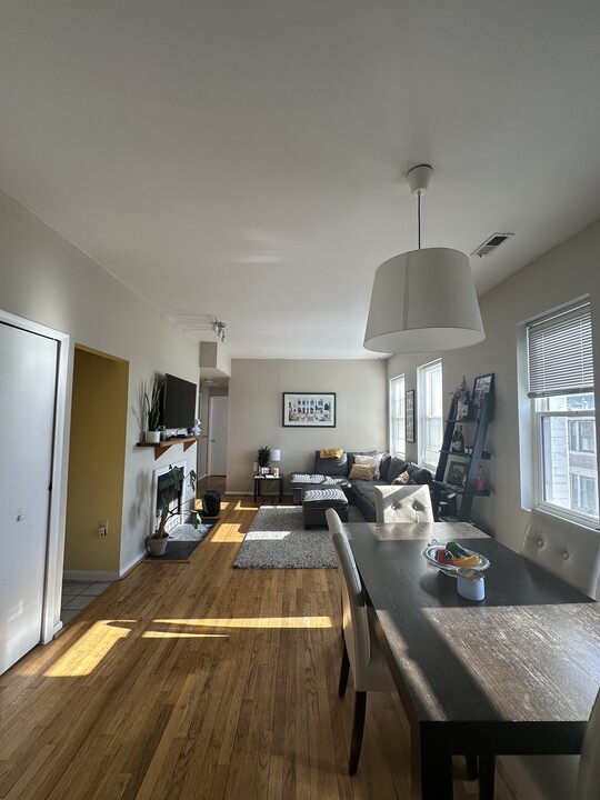 1425 Hopkins St NW, Unit 402 in Washington, DC - Building Photo