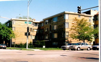 7527-7531 N Sheridan Rd Apartments