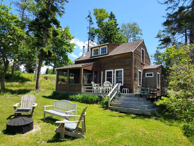 property at 138 Hewes Point Rd