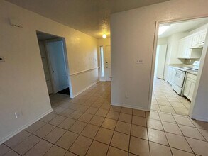 804 Cullum Ct-Unit -A in Hurst, TX - Building Photo - Building Photo