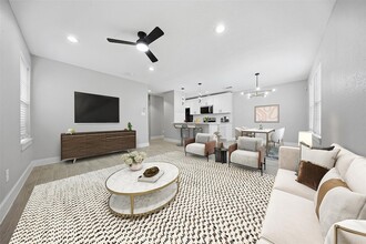 9716 Fillmore St in Houston, TX - Building Photo - Building Photo