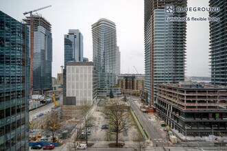 1823 Minor Ave, Unit SI FL11-ID558 in Seattle, WA - Building Photo - Building Photo