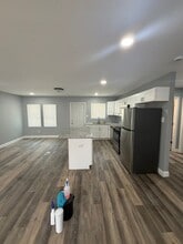 2361 Gardner Dr in St. Louis, MO - Building Photo - Building Photo