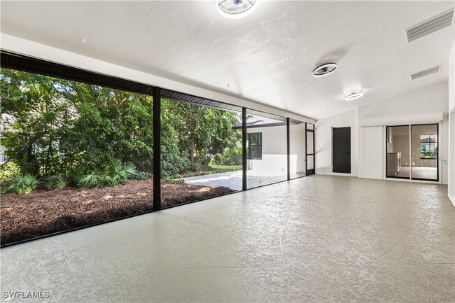 property at 1911 Princess Ct