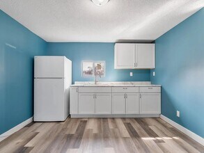 621 7th St in Rock Island, IL - Foto de edificio - Building Photo