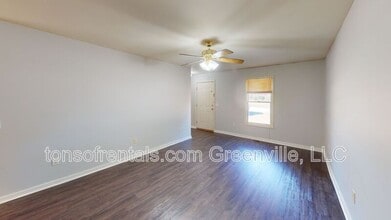 201b Hipps Ave in Simpsonville, SC - Building Photo - Building Photo