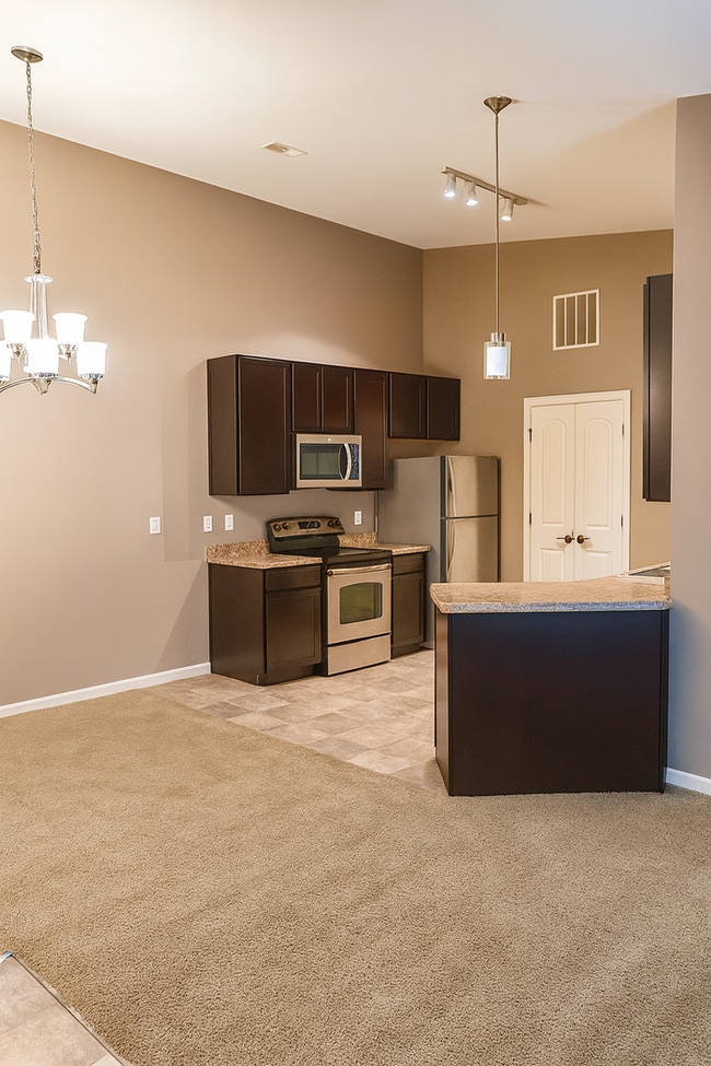 property at 6421 Brookfield Ct Dr