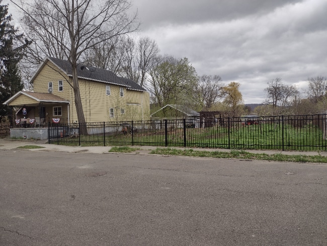 5 Varick St in Binghamton, NY - Building Photo - Building Photo