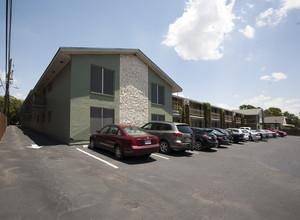 Volume 1 in Austin, TX - Foto de edificio - Building Photo