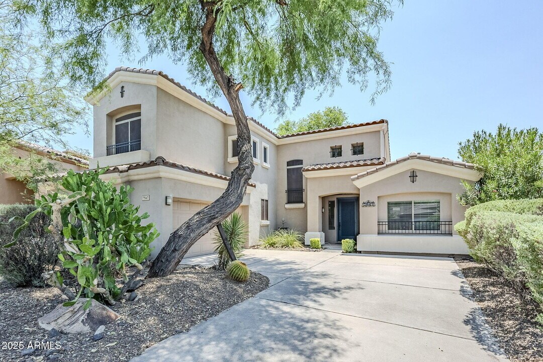 7547 E De La O Rd in Scottsdale, AZ - Building Photo