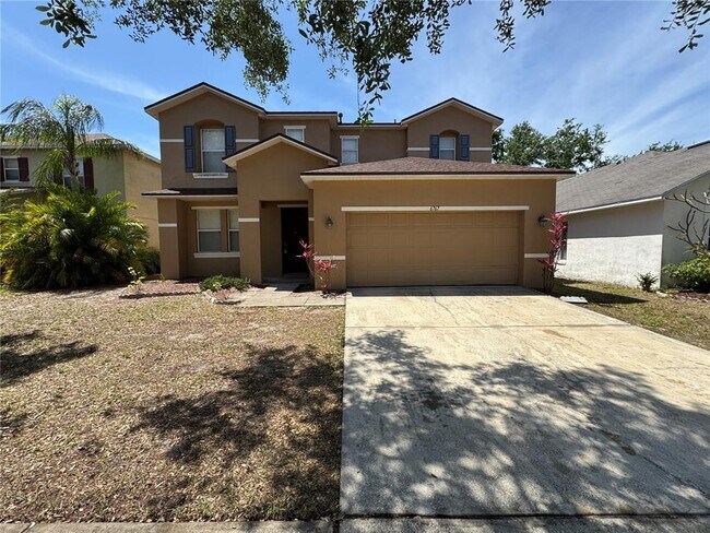 6767 Waterton Dr in Riverview, FL - Foto de edificio - Building Photo