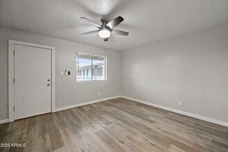 3025 N 32nd St in Phoenix, AZ - Building Photo - Building Photo
