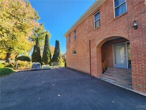 66 Onondaga St in Skaneateles, NY - Building Photo - Building Photo