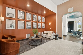 Ascend At Woodlands in Pace, FL - Foto de edificio - Building Photo