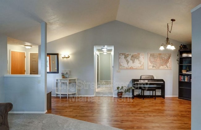 3937 SW Neer Ave in Corvallis, OR - Building Photo - Building Photo