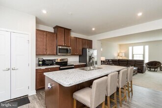 10605 Brewerton Ln in New Market, MD - Building Photo - Building Photo