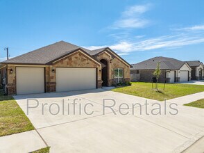 8316 Money Pit Rd in Killeen, TX - Building Photo - Building Photo