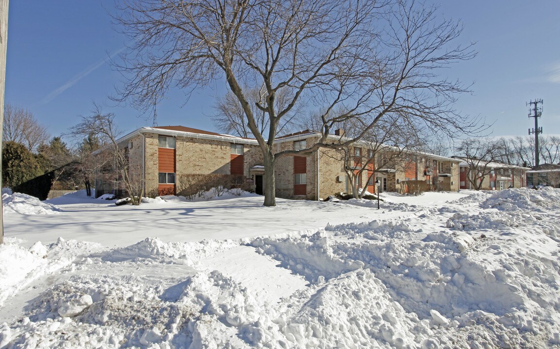 1735 15th Ave in Kenosha, WI - Building Photo