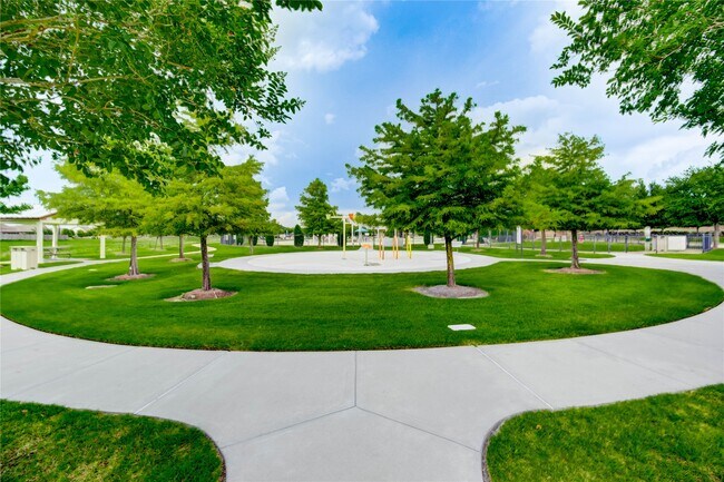 property at 5435 Baronet Dr